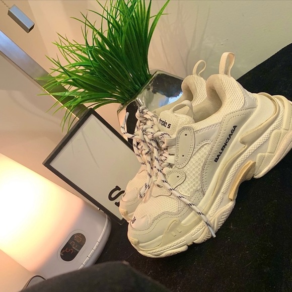Balenciaga Triple S - Picture 2 of 2